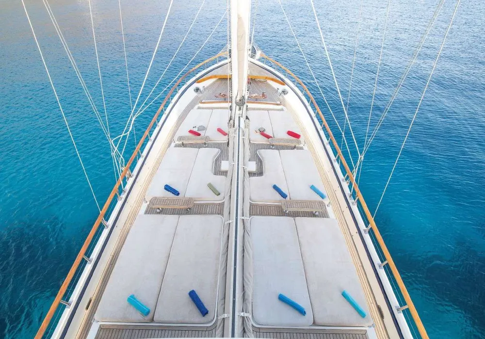 yacht-593726
