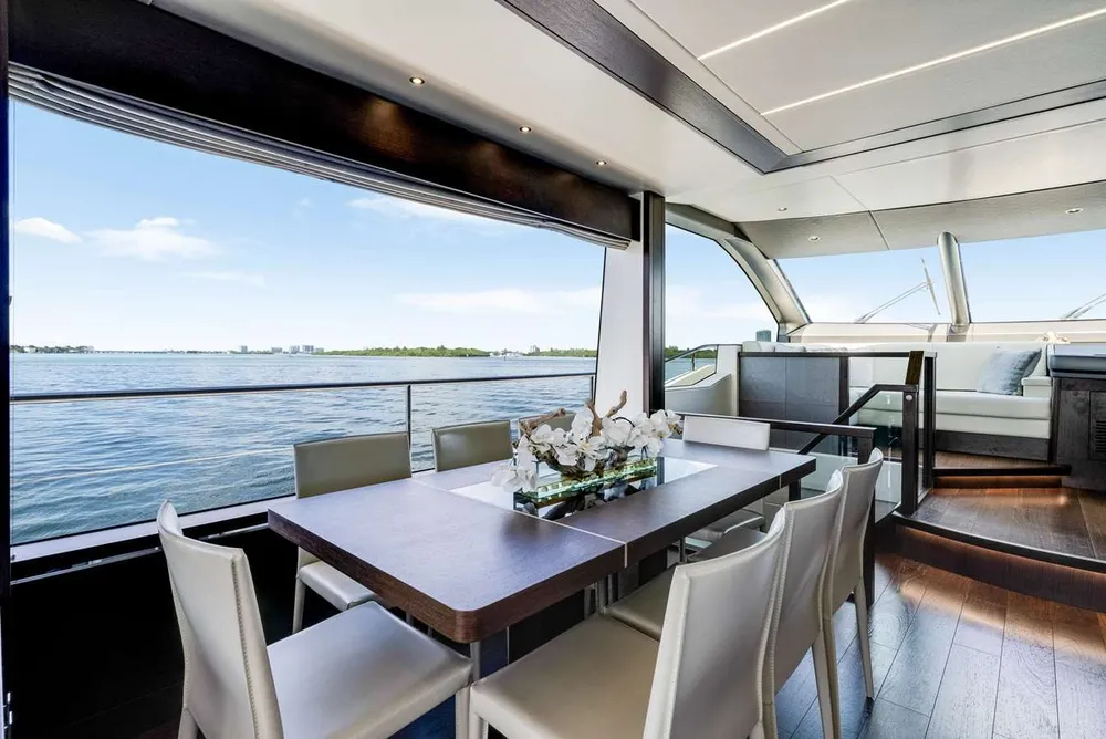 yacht-566843