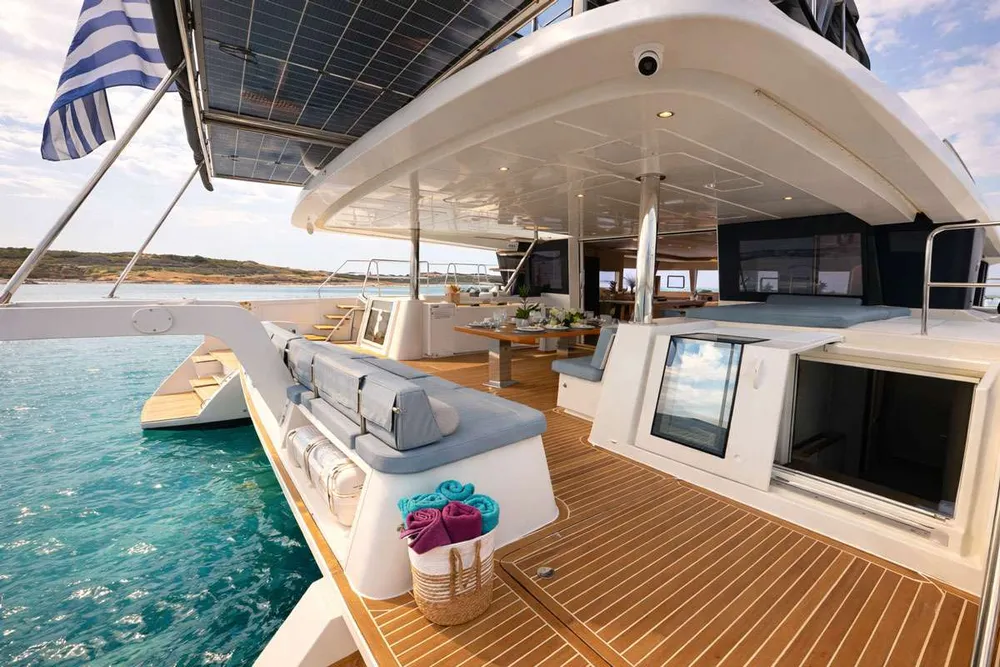 yacht-579626