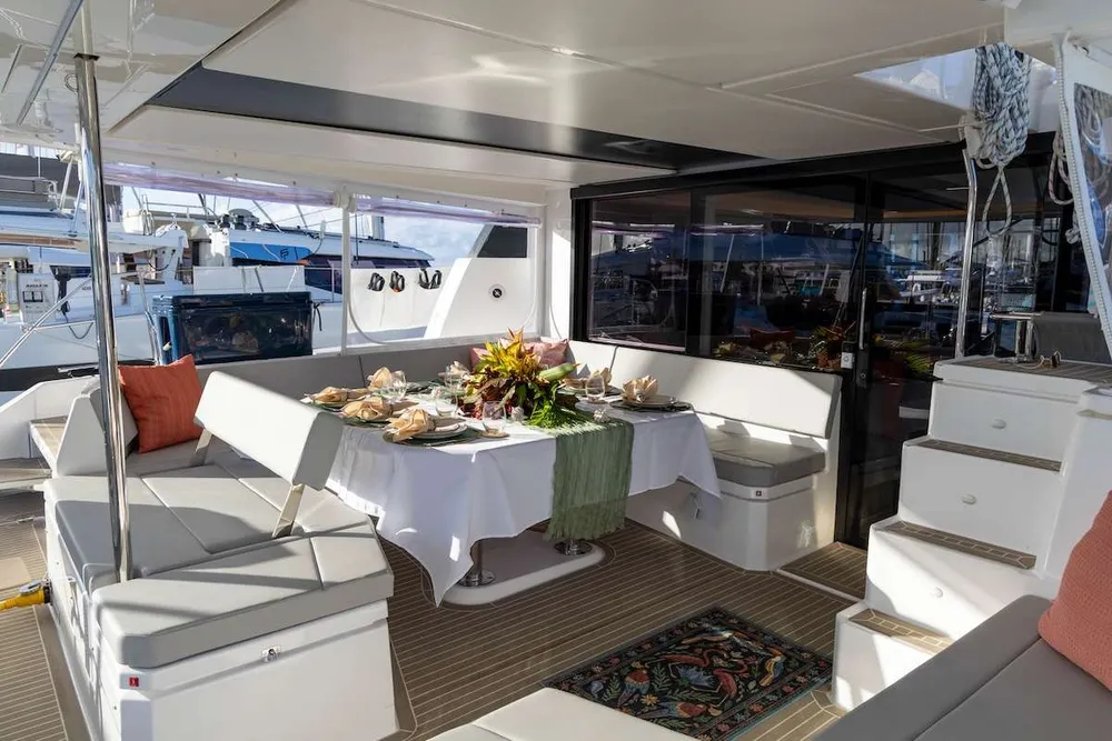 yacht-563513