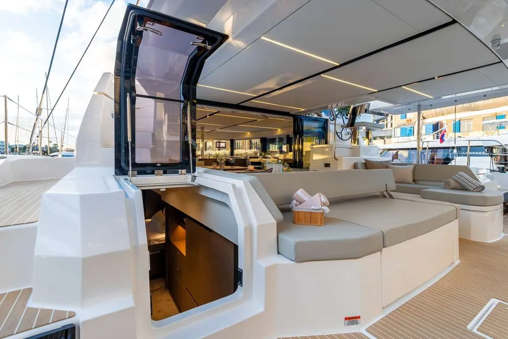 yacht-551164