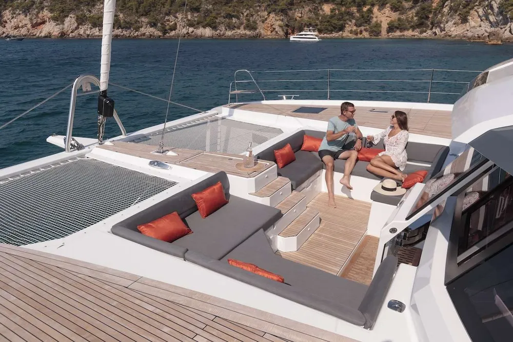 yacht-585529