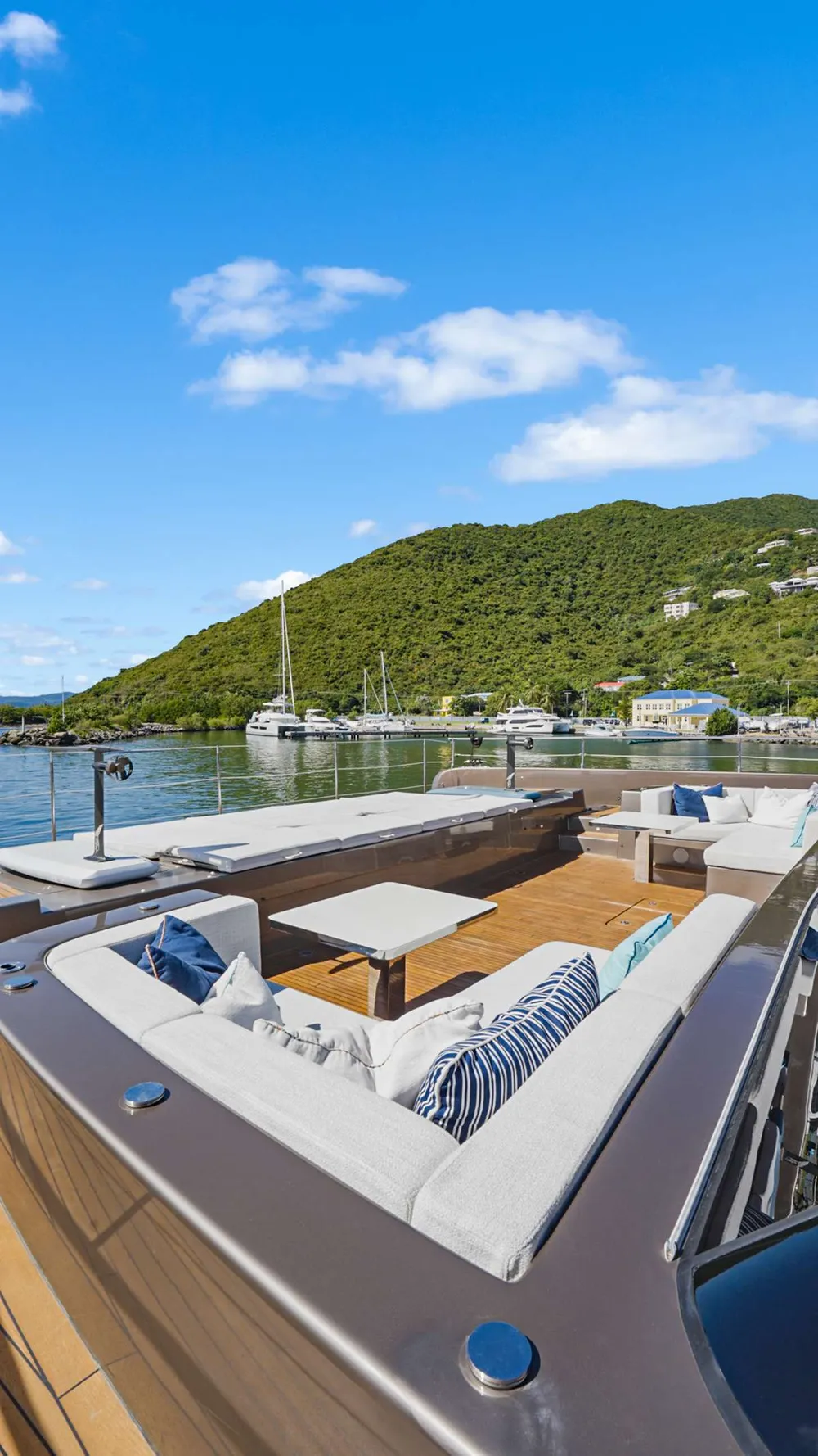 yacht-581991