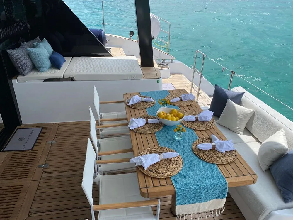 yacht-591656