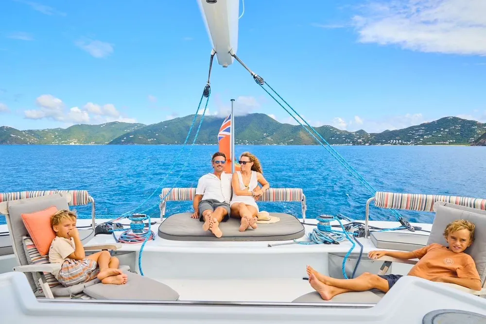 yacht-568594