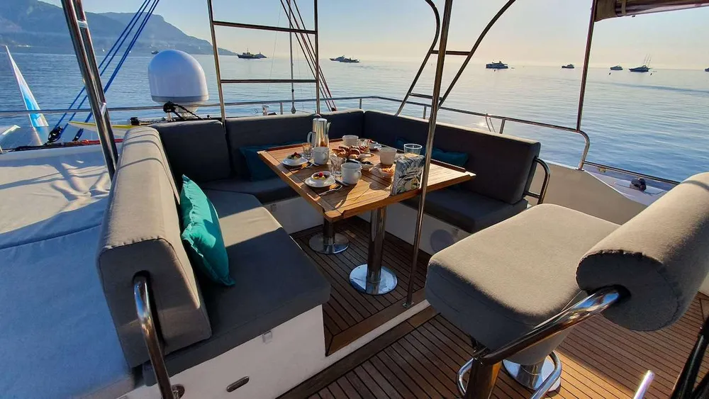 yacht-574799