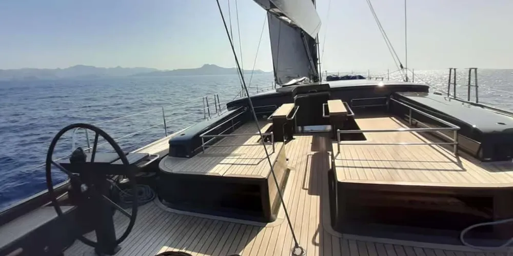 yacht-595675