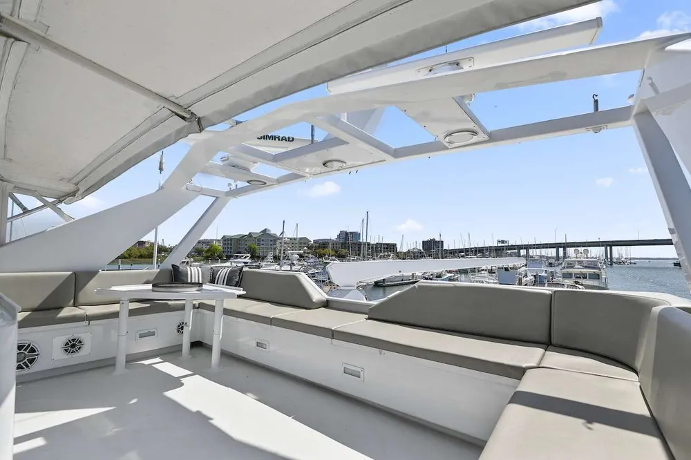 yacht-595402