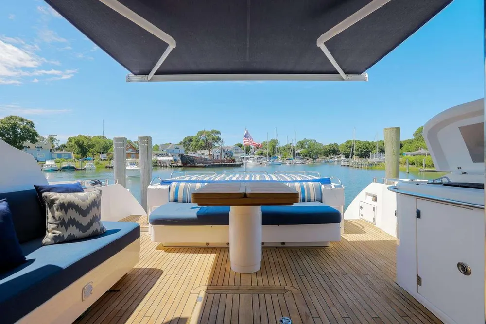yacht-562263