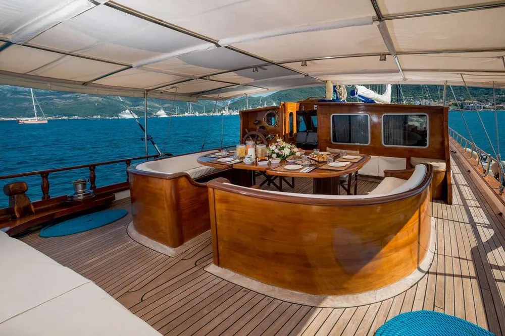 yacht-600163