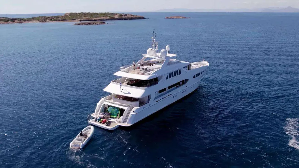yacht-585033