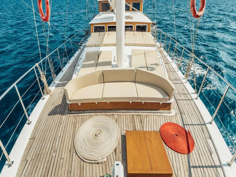 yacht-581596