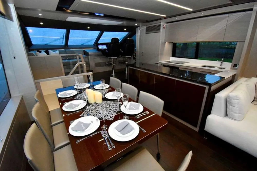 yacht-593788