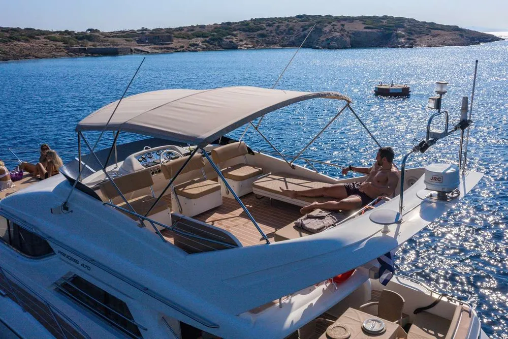 yacht-598136