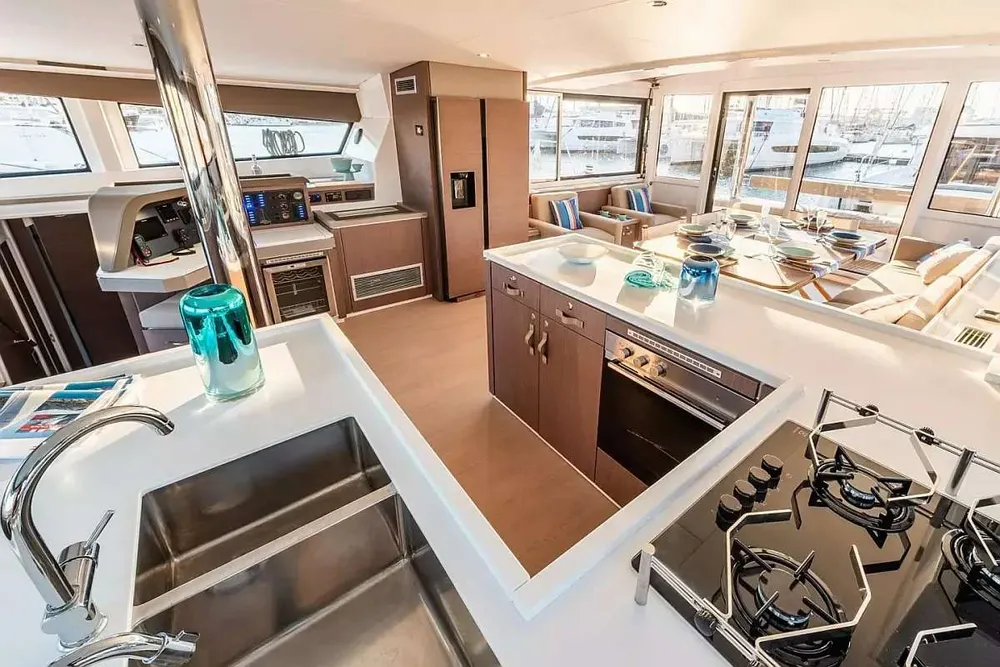 yacht-560940