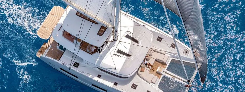 yacht-591403