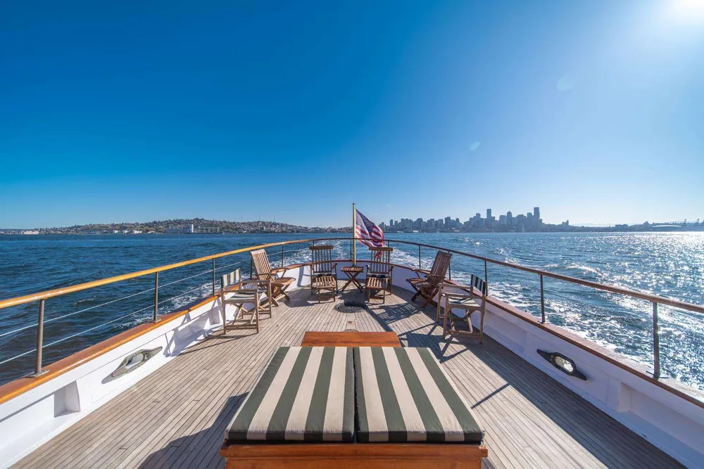 yacht-574081