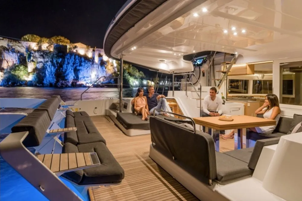 yacht-591819