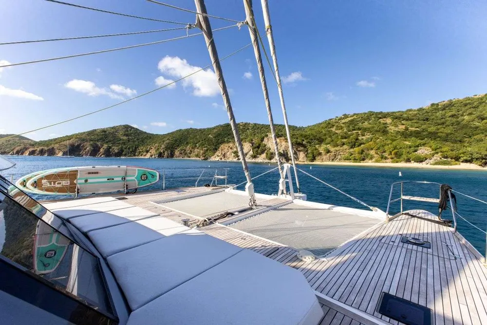 yacht-562114