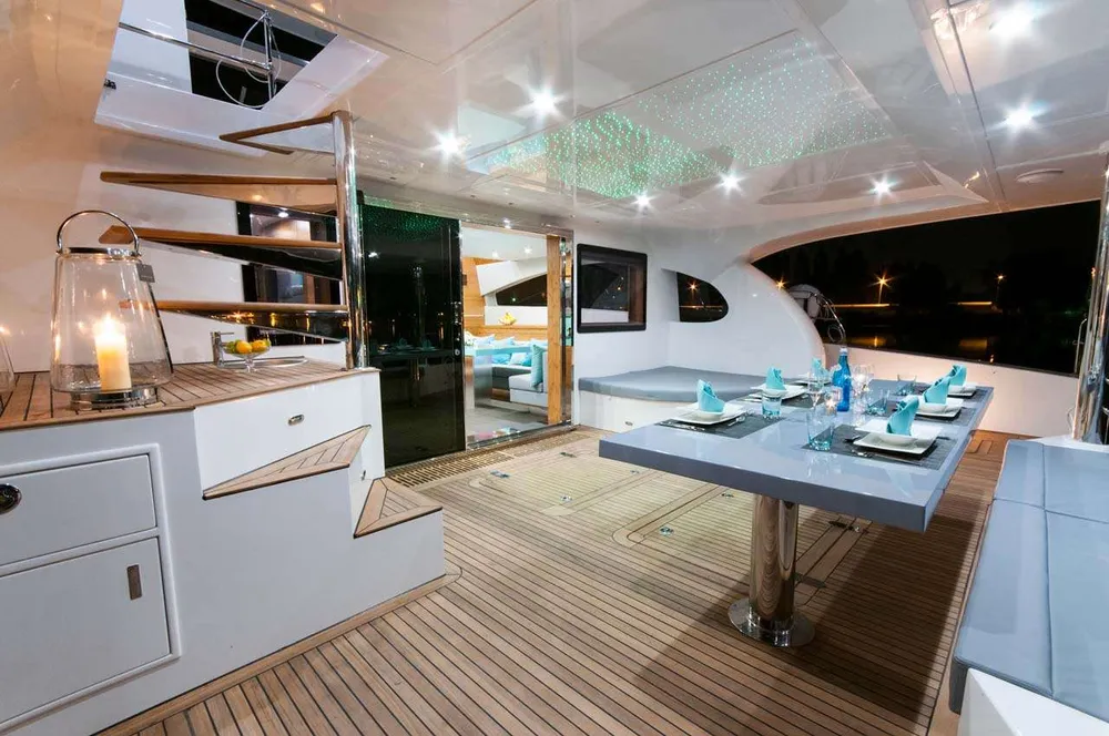 yacht-569592
