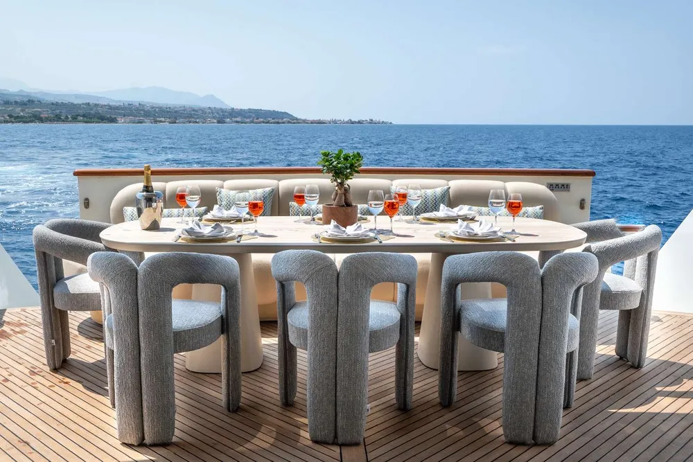 yacht-598411
