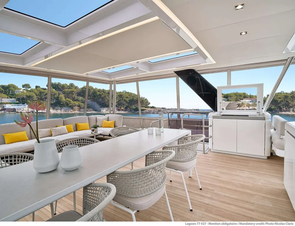 yacht-582831