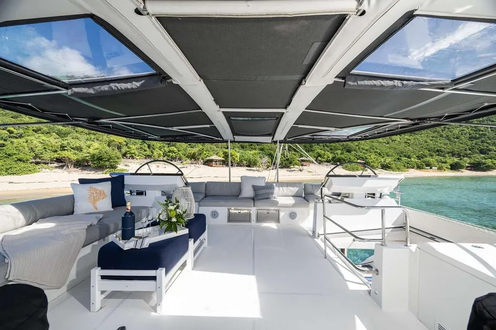 yacht-567547
