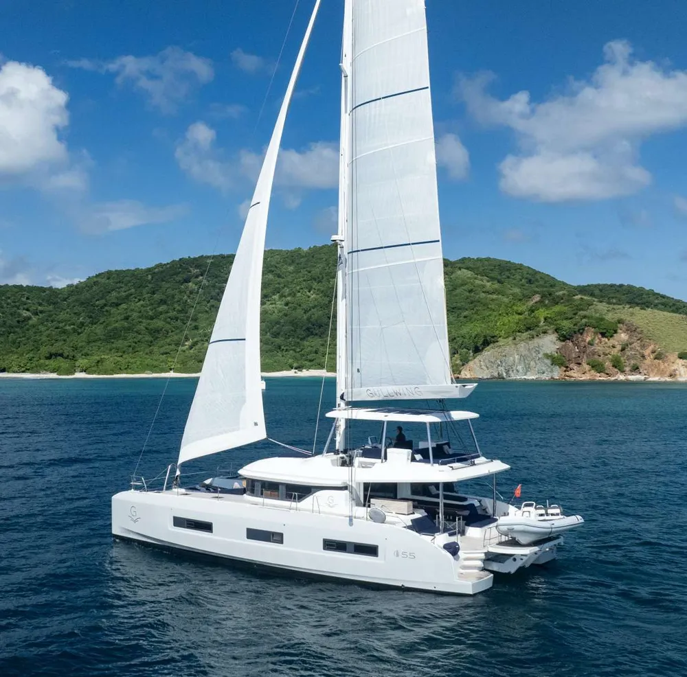yacht-570535