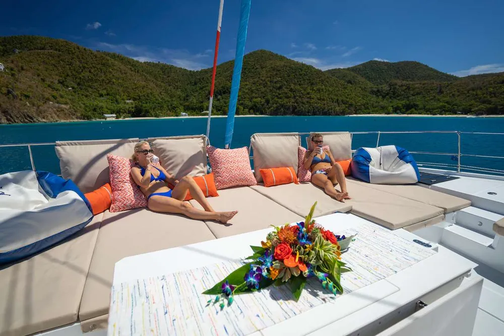 yacht-600044