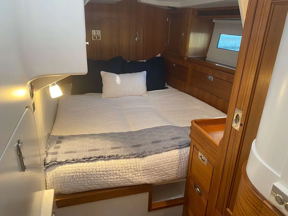 yacht-601324