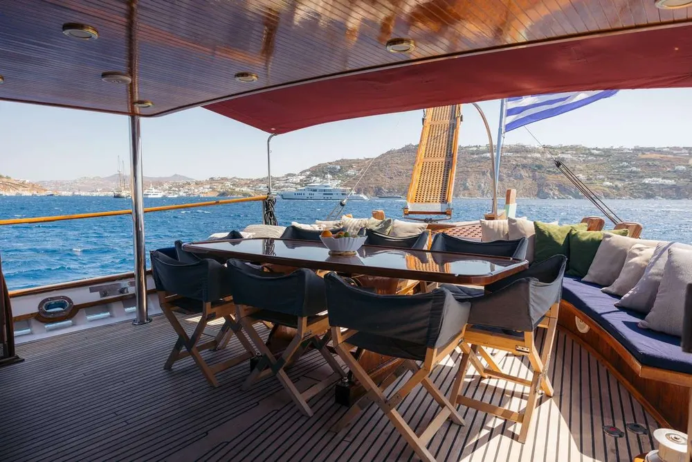 yacht-575760