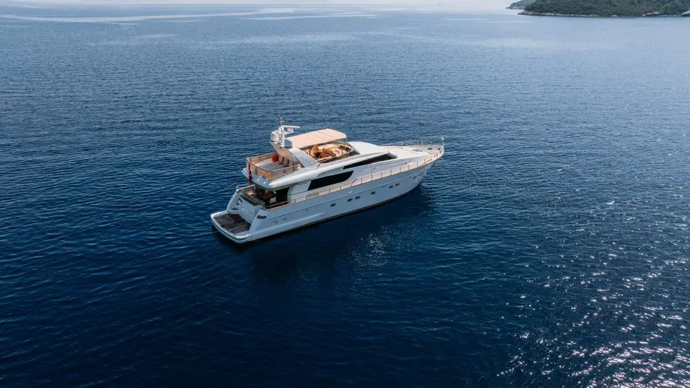 yacht-583840