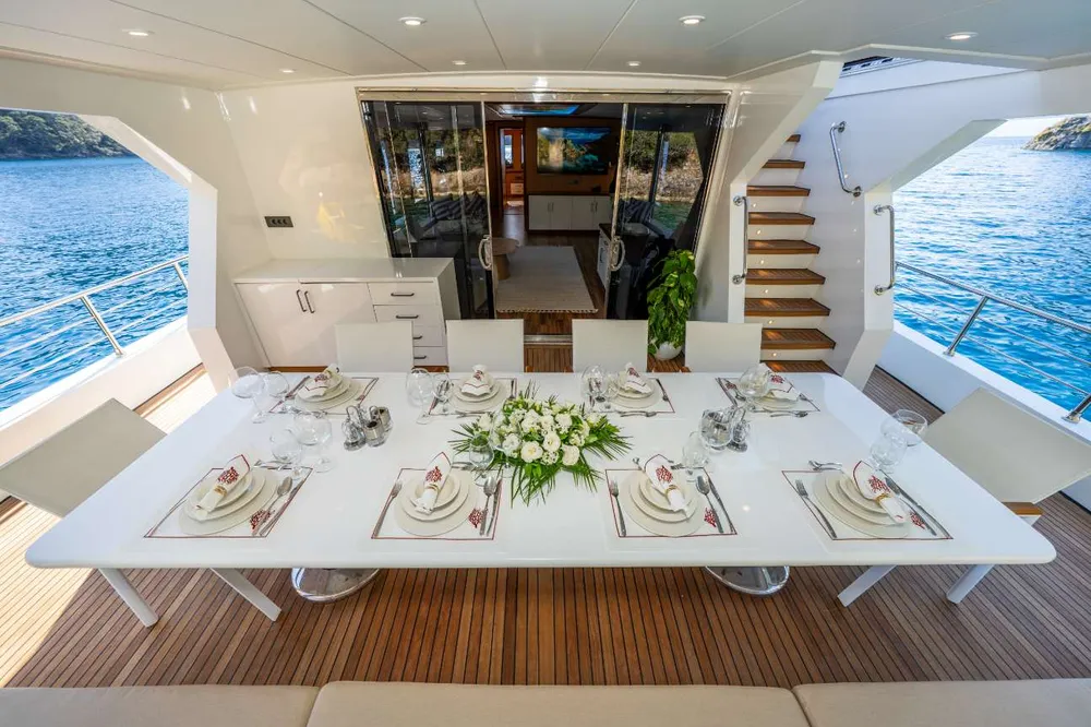 yacht-558970