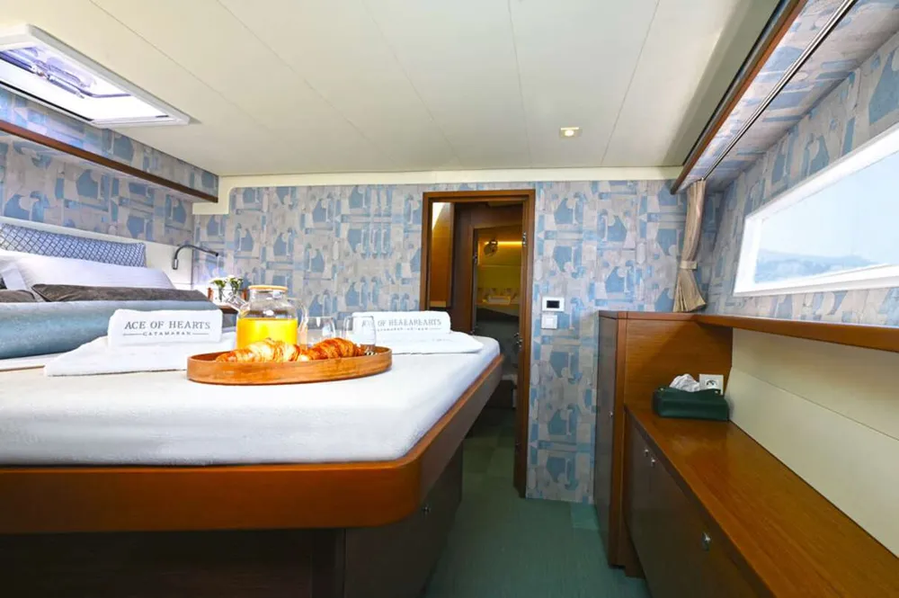 yacht-600223