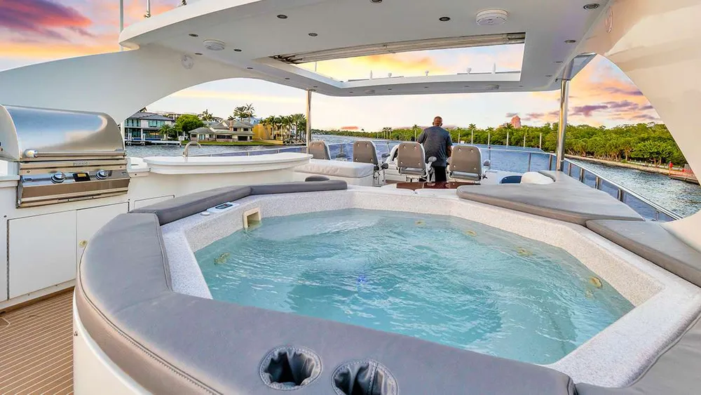 yacht-570728