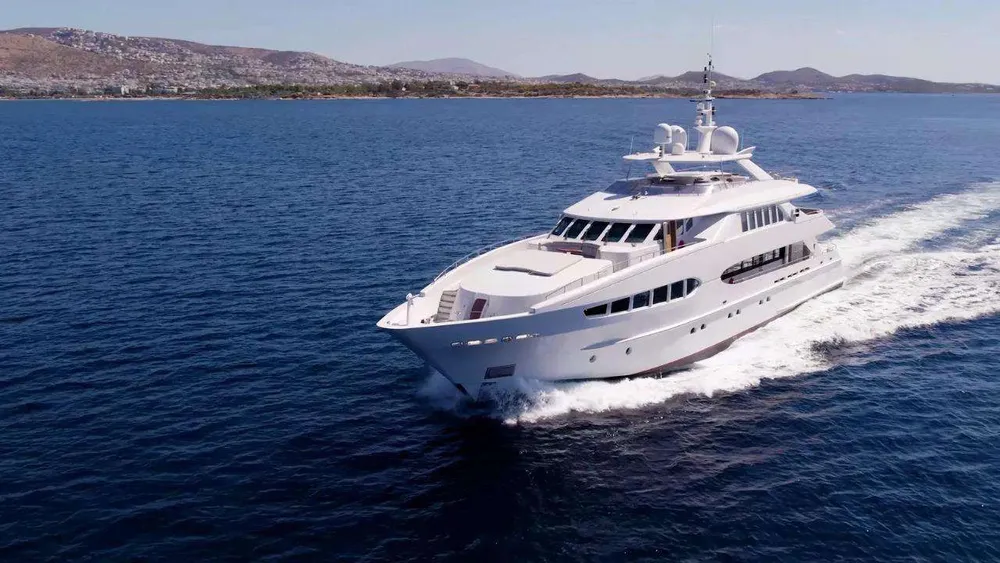 yacht-585030