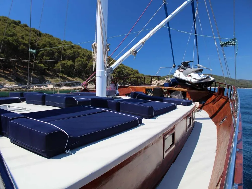 yacht-603006