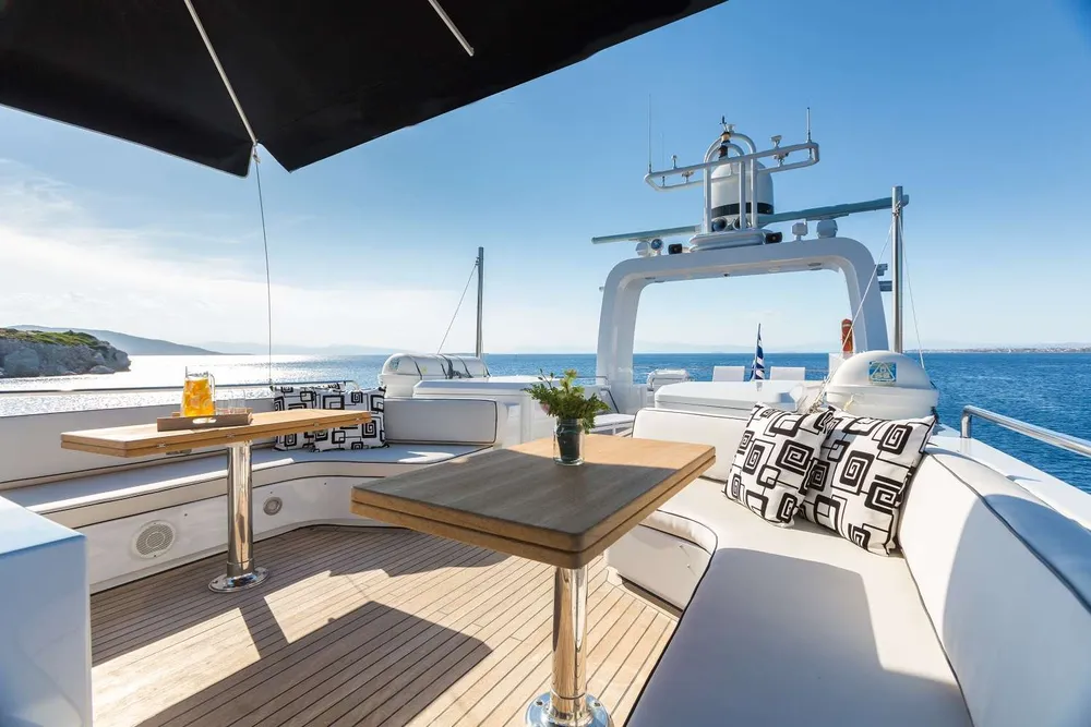 yacht-602950