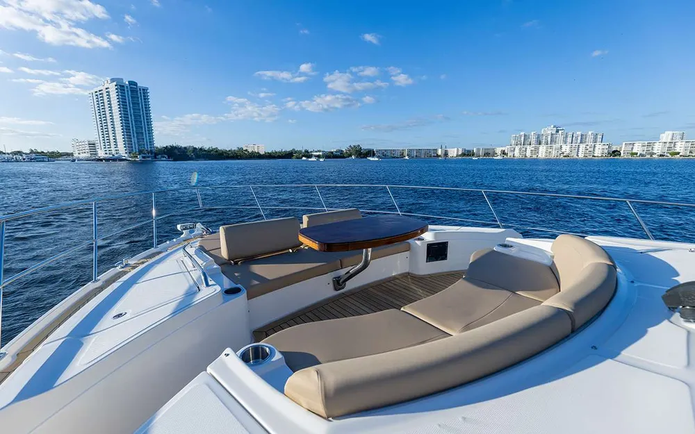 yacht-571874