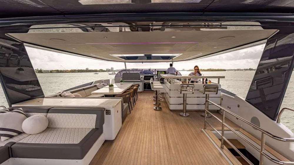 yacht-596296