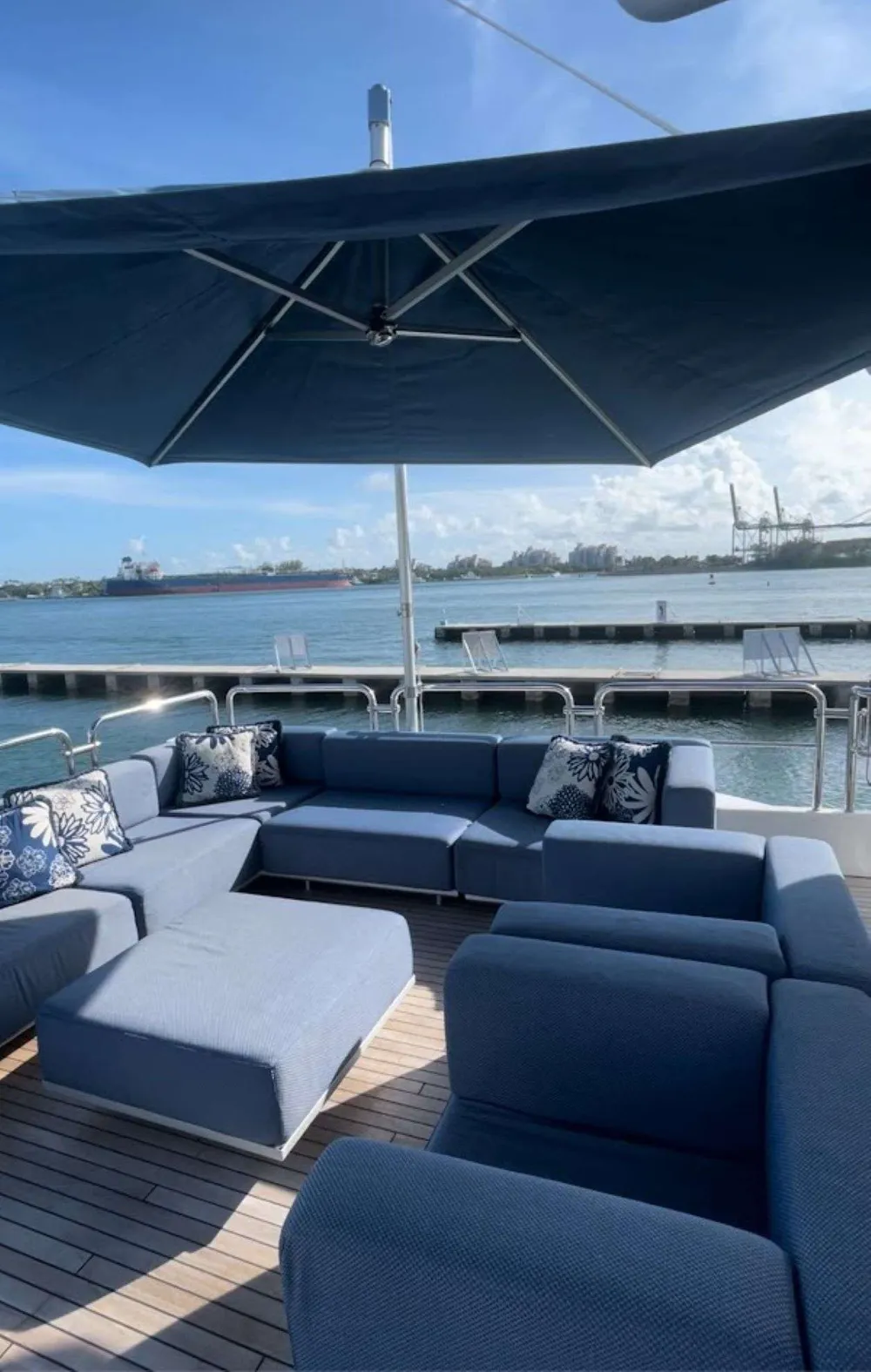 yacht-578041