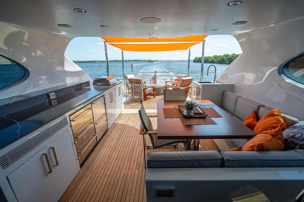 yacht-573903