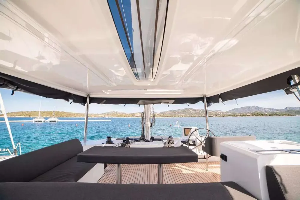 yacht-585522