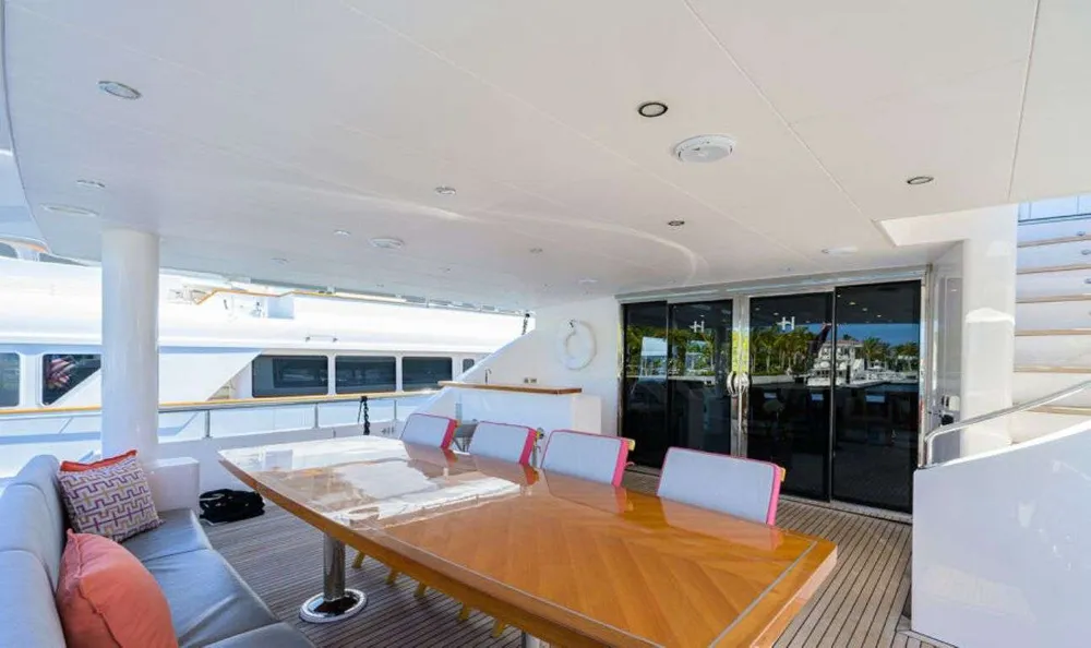 yacht-576549