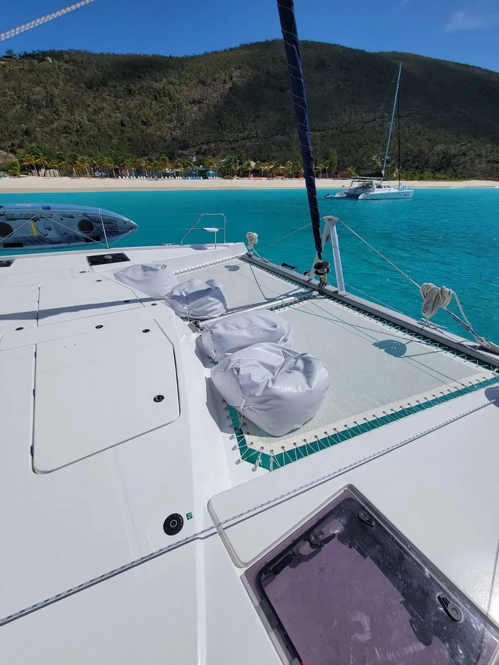 yacht-568471