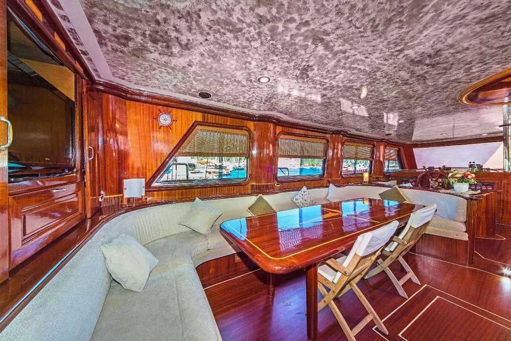 yacht-598026
