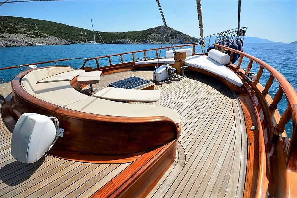 yacht-567218