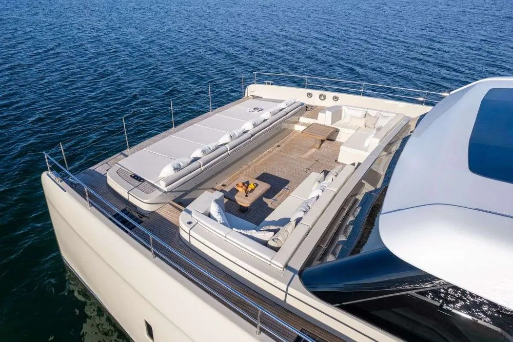 yacht-591015