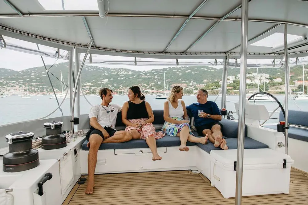 yacht-582566