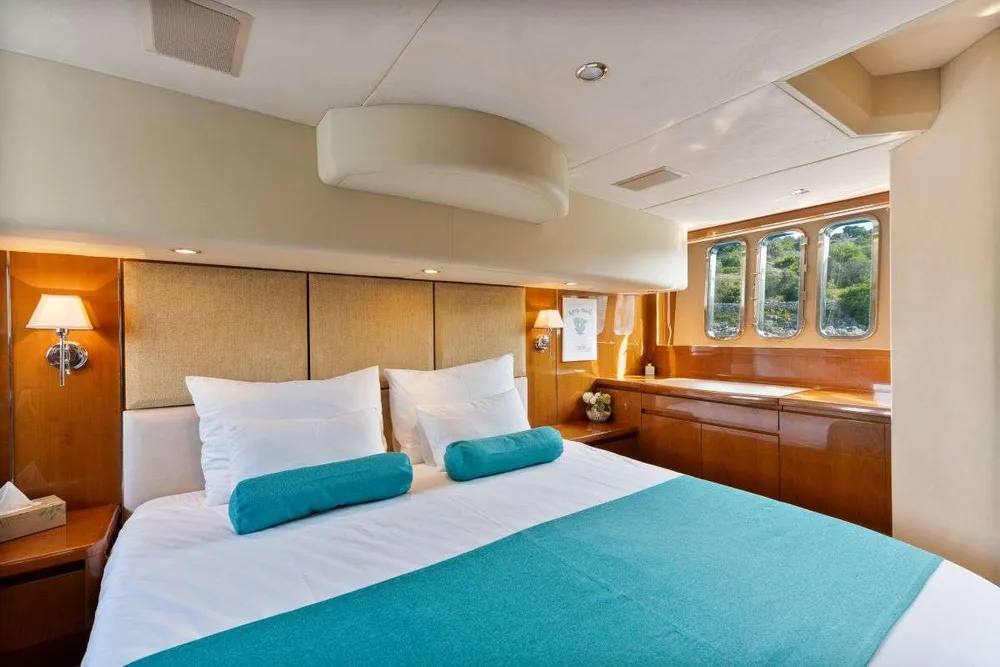 yacht-567648